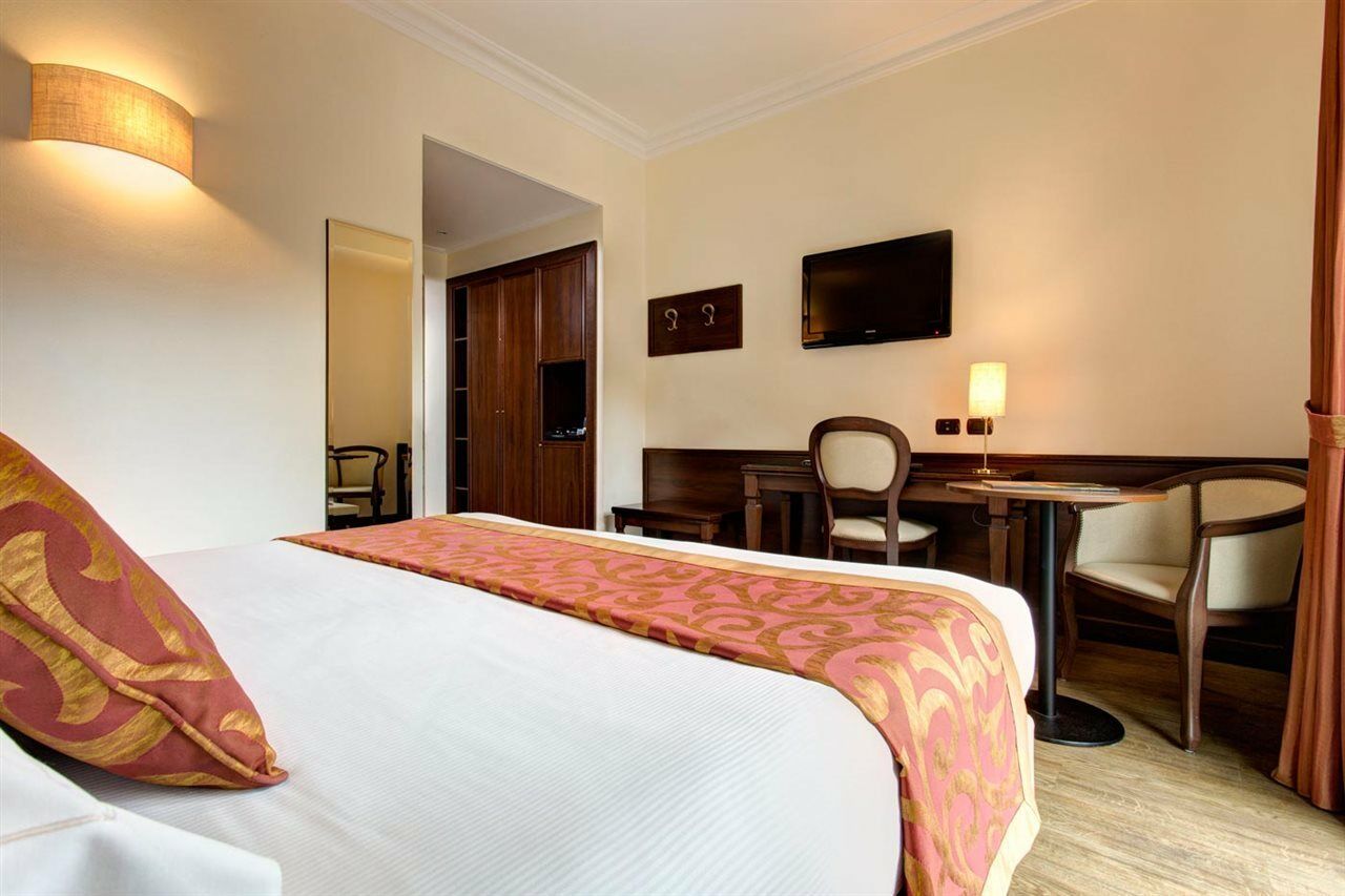 Hotel Athena Siena Esterno foto