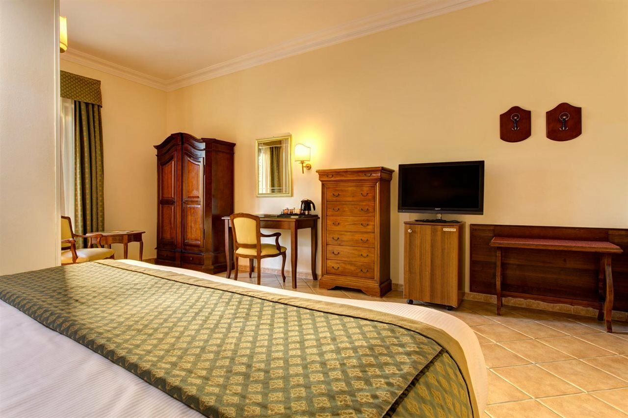 Hotel Athena Siena Esterno foto
